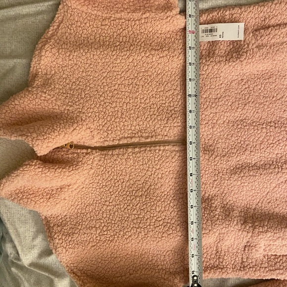 NWT OLD NAVY Petite Mock Neck Sherpa (NWT) - Picture 3 of 4